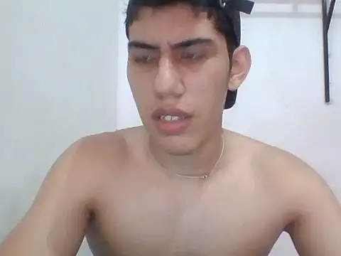 Alexcc21 online show from February 2, 2:14 pm