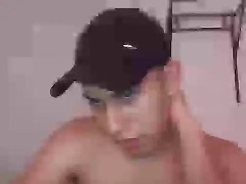 Alexcc21 online show from February 18, 2:15 pm