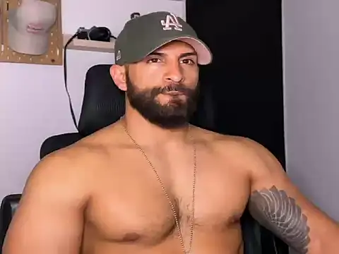 SamDornan51 online show from March 12, 3:36 am