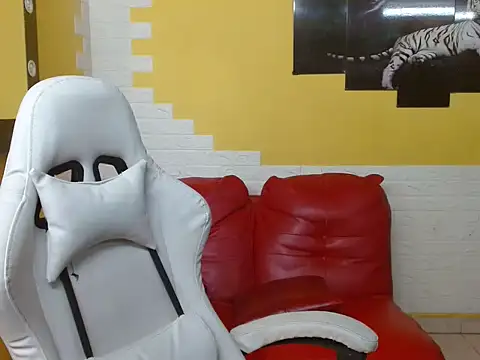 chacorta  online show from April 23, 2:08 pm