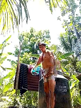 elburrotio online show from April 2, 6:38 pm