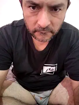 lio199010 online show from April 29, 5:17 pm