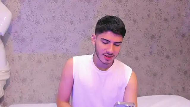 Apolo Gray online show from February 13, 6:30 am