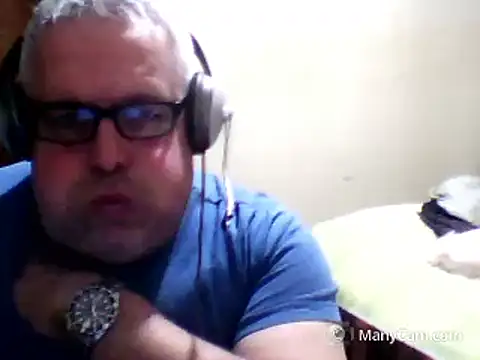 swichcassanesi online show from April 26, 8:27 pm