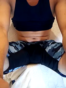 Reuss25 online show from April 3, 6:32 am