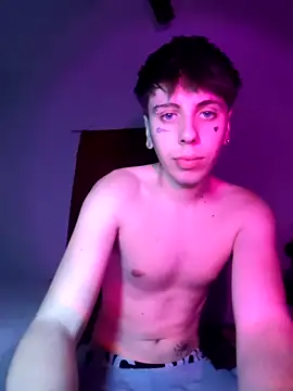 sableye21 online show from March 31, 10:22 pm