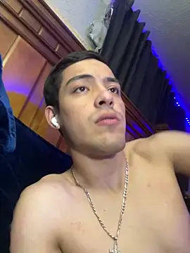 Tupapi696969q online show from May 19, 4:41 am