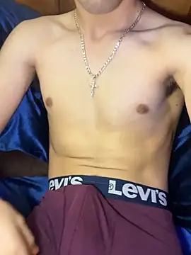 Tupapi696969q online show from May 8, 4:46 am