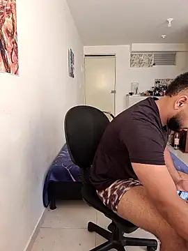 KLEYTON33 online show from March 17, 3:25 pm