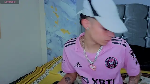 ELL PBC online show from March 24, 3:33 am