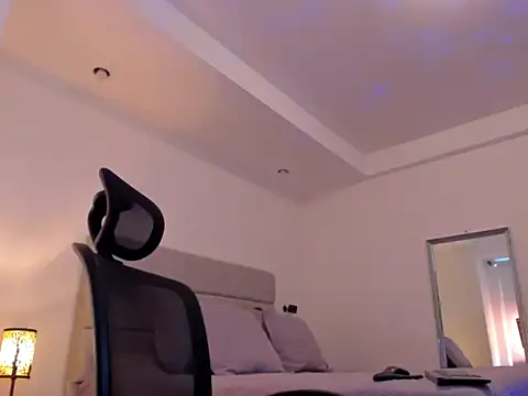 chris morgan7 online show from April 24, 7:27 pm