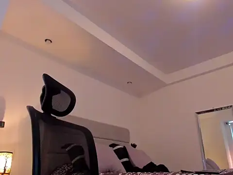 chris morgan7 online show from April 8, 5:32 pm