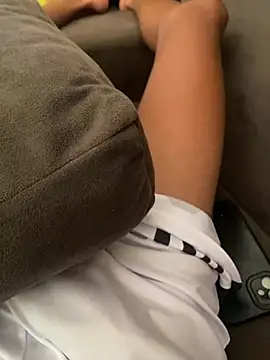 gpauzudo18 online show from February 2, 5:32 pm