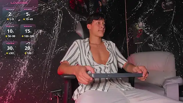 SalvatoreBenford online show from February 20, 8:32 pm