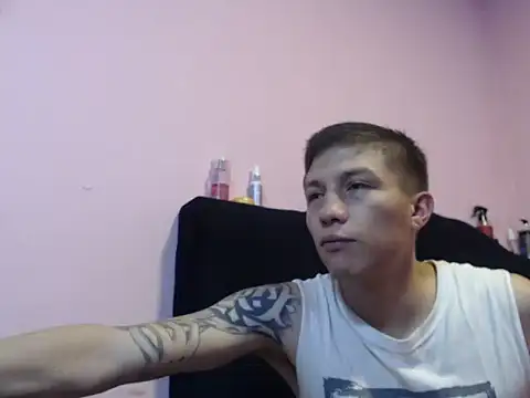 Cronos Hot 8 online show from April 10, 8:43 am