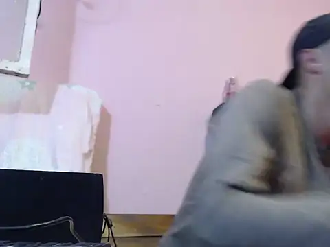 Cronos Hot 8 online show from April 3, 11:45 pm