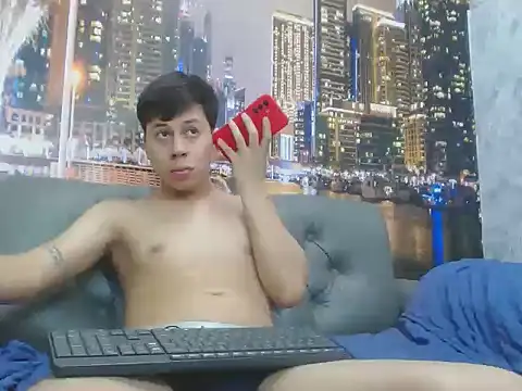 santiago xxxcol online show from April 24, 11:29 pm