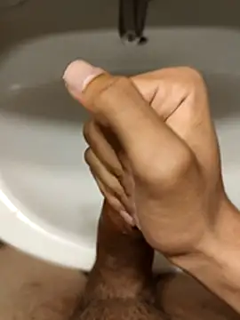 marcooo22annni online show from April 13, 4:07 pm