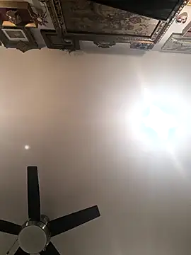 leemicah online show from February 2, 1:26 am