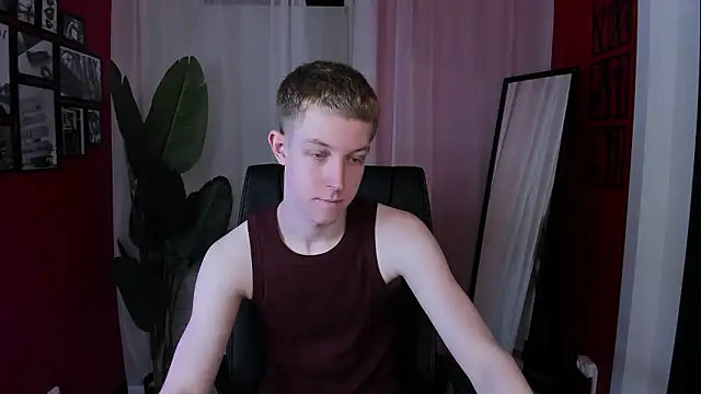 Dylan Norton online show from March 12, 11:29 am