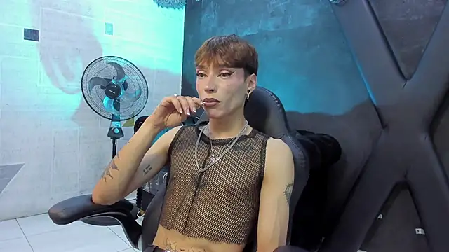 NathanaelFox online show from February 10, 6:40 am