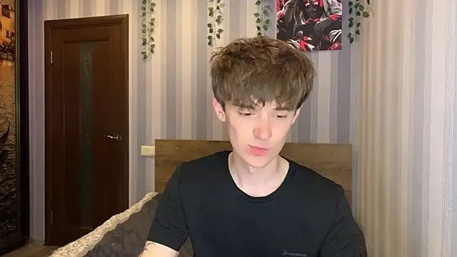 Sweet Dude online show from May 4, 5:36 pm