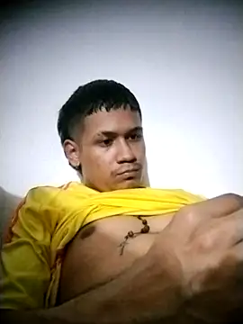 Ferxhoo   7Col online show from February 1, 1:15 am