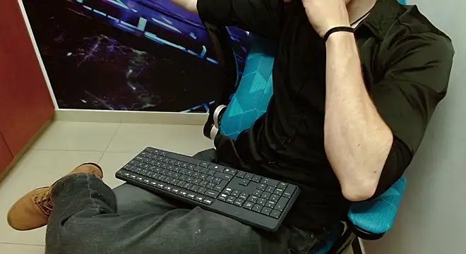 Anthony Rays online show from February 3, 7:41 pm