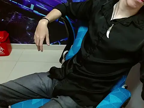 Anthony Rays online show from February 13, 6:35 pm