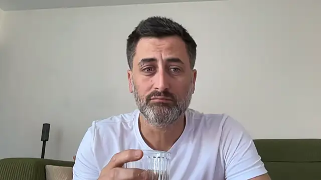 supergapo online show from April 25, 4:48 pm