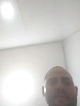 pau-de-ourod online show from April 24, 9:17 pm