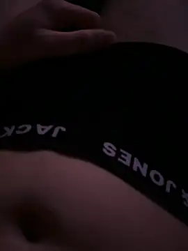 kev1n04 online show from April 24, 9:39 pm