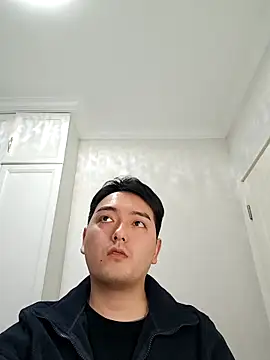 pipixia-womenzou online show from February 1, 8:24 am