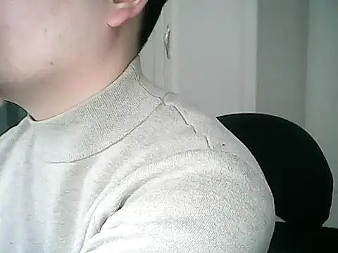 pipixia-womenzou online show from February 3, 11:37 am