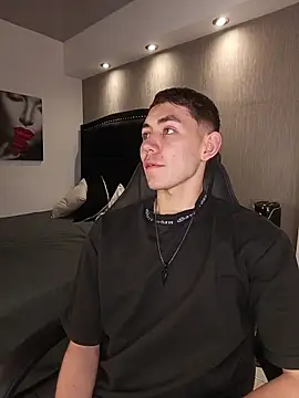 VictorMagnus online show from February 4, 8:26 pm