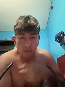 Aquiles69xx online show from February 18, 3:04 am