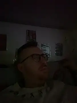 io1Elian online show from April 12, 3:24 pm