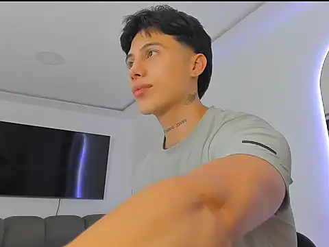 Felipevalbuena online show from February 1, 6:45 am