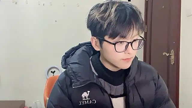 zijunzbzs online show from February 4, 10:43 am