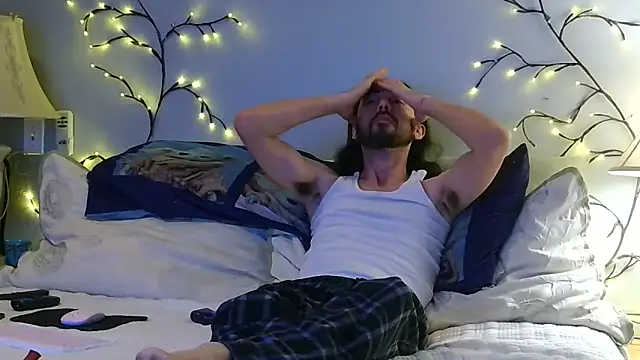 MrandMrsWhaler online show from February 5, 1:29 pm