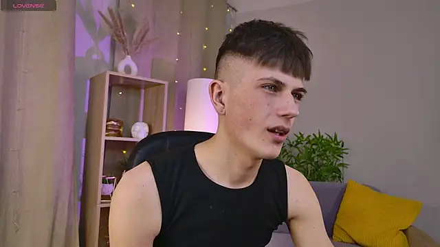 Rony Joy online show from February 6, 7:22 pm