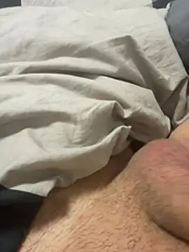 sexboy20020 online show from February 8, 11:53 pm