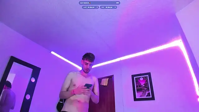 PapiNoha69 online show from April 12, 4:47 am