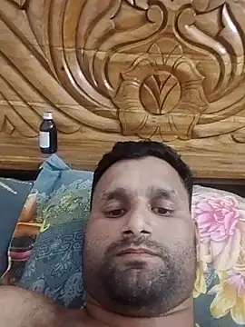 sos-boy online show from February 5, 6:48 pm