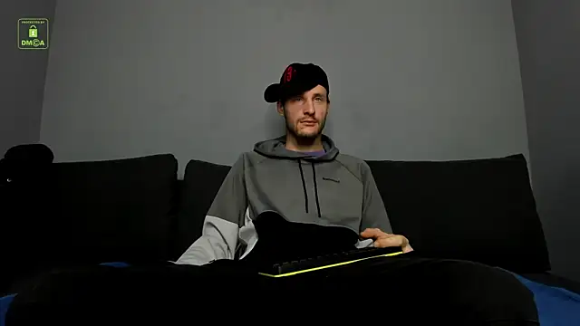 Deymond Russo online show from February 25, 12:39 pm