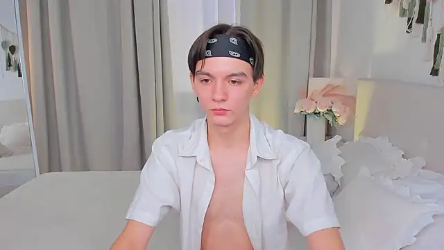 Ian Harrickton online show from March 20, 5:55 am