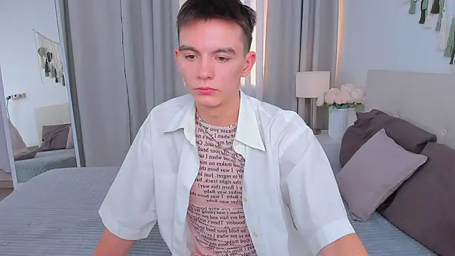 Ian Harrickton online show from March 28, 4:07 pm