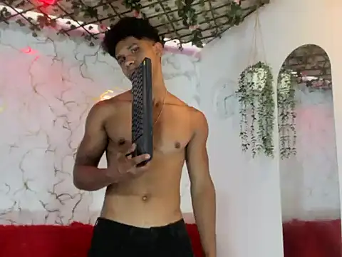 Yoel hot2004 online show from April 4, 7:44 pm