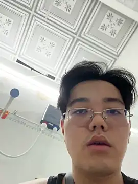 lucas-N888 online show from April 12, 10:28 am