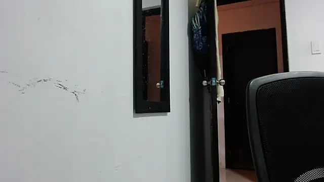 sebas vexga9704 online show from February 8, 4:07 am